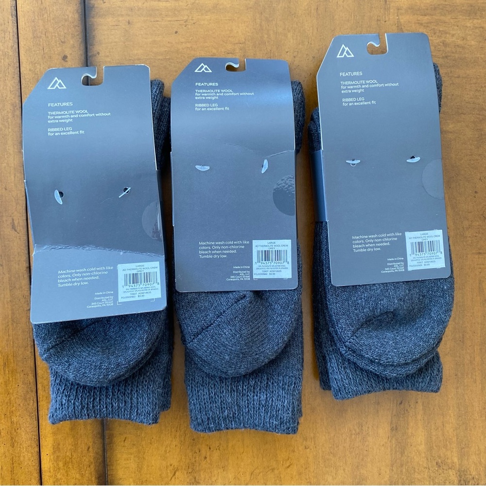 NWT Men's Alpine Design Wool Crew Socks w/Thermolite (Men's Large size 9-12) - Picture 2 of 4